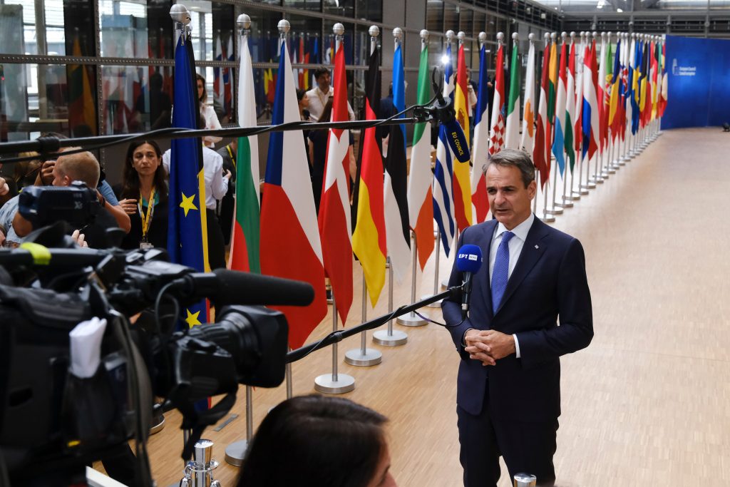 Μητσοτάκης από Σύνοδο Κορυφής: Οι κυρώσεις στη Ρωσία μπορούν να λειτουργήσουν