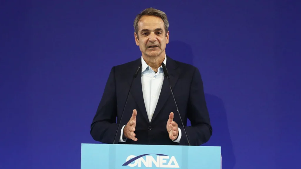 Μητσοτάκης από ΟΝΝΕΔ: «Το 2027 θα πάμε τον μέσο μισθό παραπάνω από τα 1.500 ευρώ»