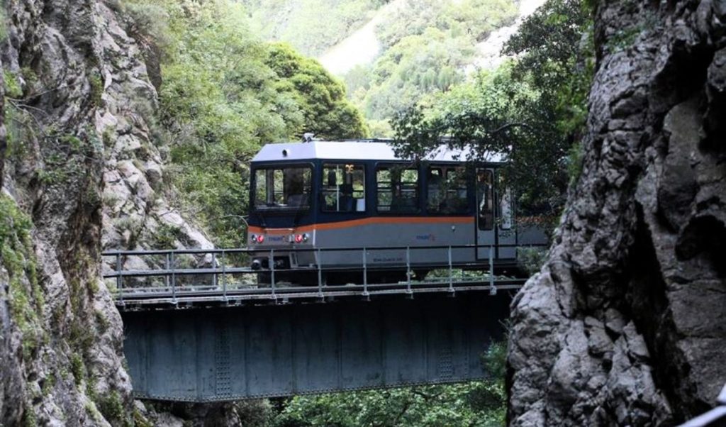 Hellenic Train: Τι απαντά για το νέο περιστατικό εγκλωβισμού επιβατών του οδοντωτού