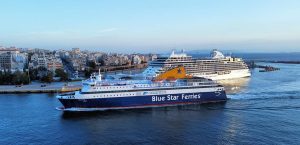 Blue Star Chios: Μικρή αναστάτωση για 307 επιβάτες μετά από βλάβη στον καταπέλτη