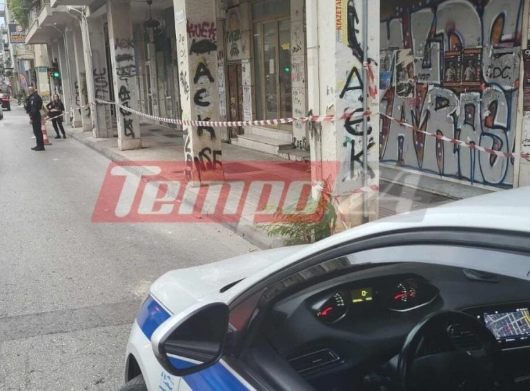 Πάτρα: Σοβάδες έπεσαν δίπλα σε σχολείο – Από θαύμα δεν υπήρξε τραυματισμός
