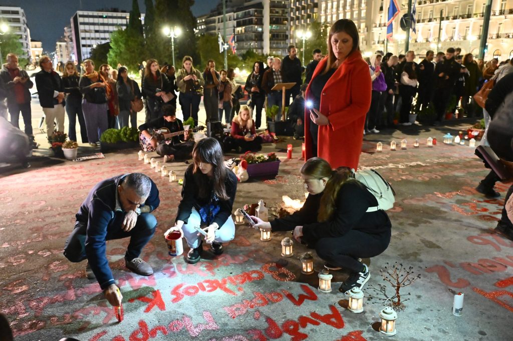 Ρούτσι για Άγνωστο Στρατιώτη: «Αν σβήσουν τα ονόματα των νεκρών θα έχουμε πόλεμο»