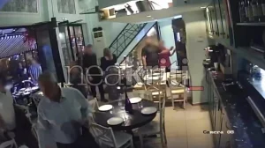 Ένταση στο Ηράκλειο, επίθεση με αυγά και συνθήματα εναντίον του Μάκη Βορίδη