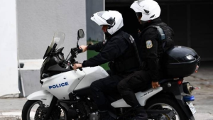 Ταυτοποιήθηκε οδηγός ταξί που παρέσυρε μοτοσικλέτα της ΕΛ.ΑΣ.