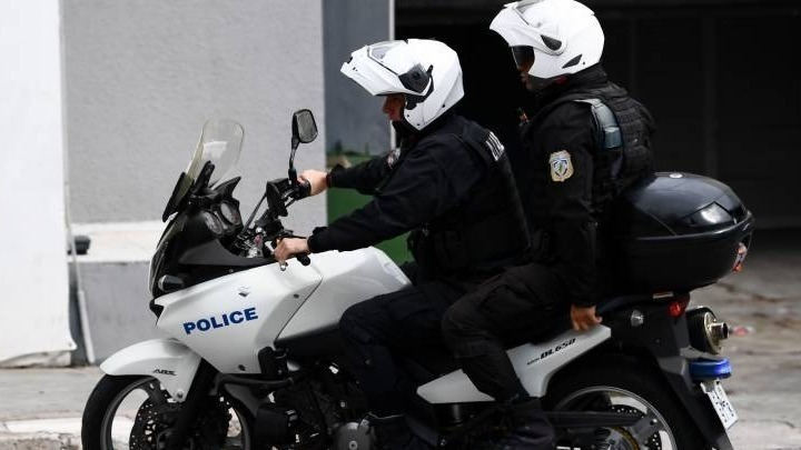 Ταυτοποιήθηκε οδηγός ταξί που παρέσυρε μοτοσικλέτα της ΕΛ.ΑΣ.
