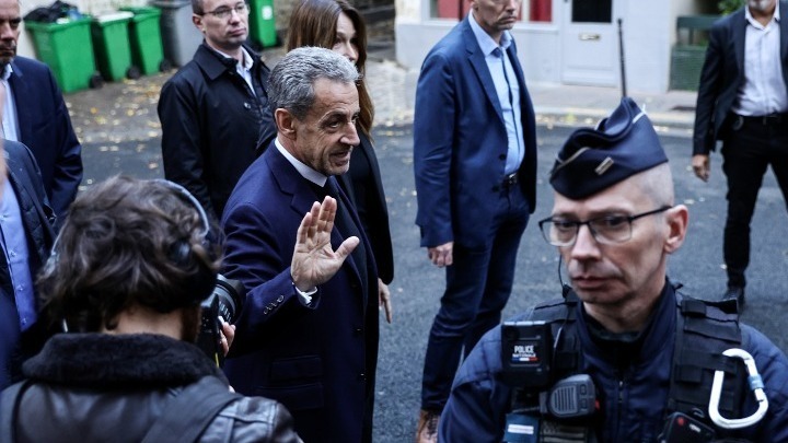 Υπό προστασία στη φυλακή ο Σαρκοζί εξαιτίας «απειλών εναντίον του»