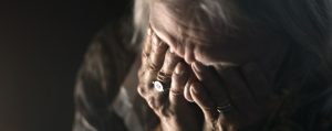 Σοκ από την καταγγελία για άγρια κακοποίηση 89χρονης σε οίκο ευγηρίας(vid)