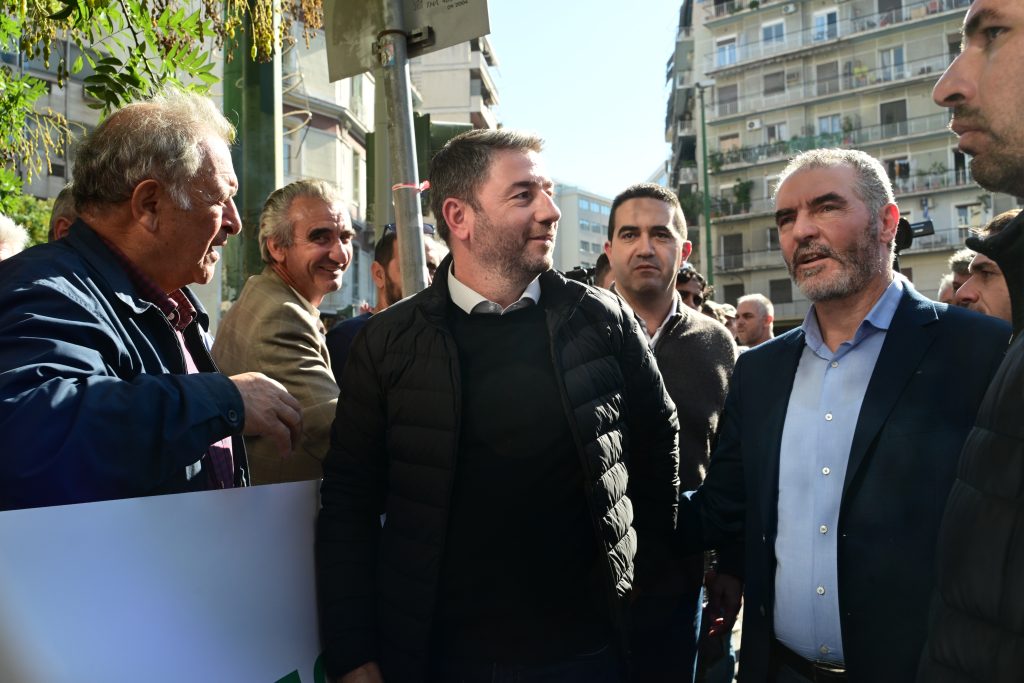 Ανδρουλάκης από το αγροτικό συλλαλητήριο: «Χωρίς τον πρωτογενή τομέα, η περιφέρεια θα σβήσει»