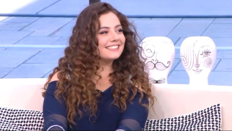 Ψευδές δημοσίευμα «έβγαλε νεκρή» τη Στέφανη Χαραλάμπους – Η αντίδραση της ηθοποιού