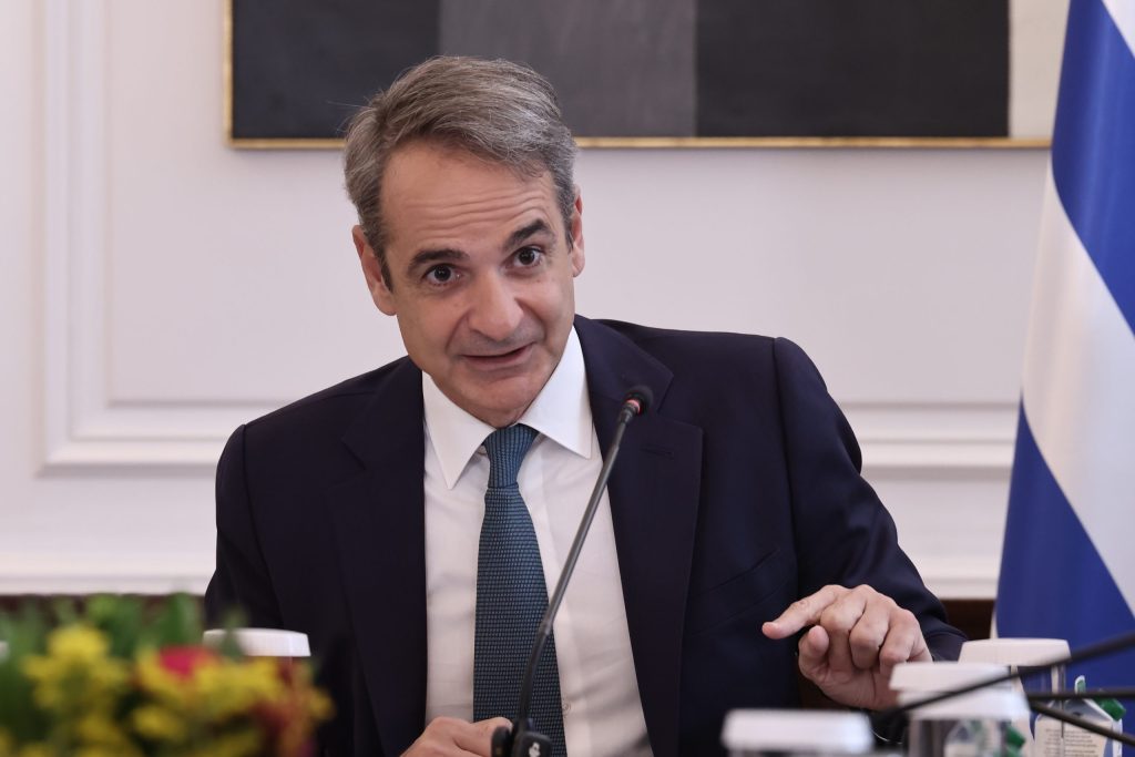 Κακοκαιρία Byron: Αλλαγές στο πολιτικό πρόγραμμα Μητσοτάκη