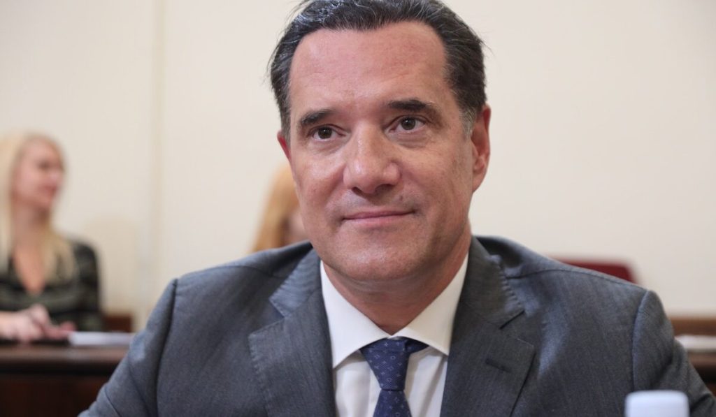 Άδωνις Γεωργιάδης: Έρχονται 4.000 νέες προσλήψεις νοσηλευτών