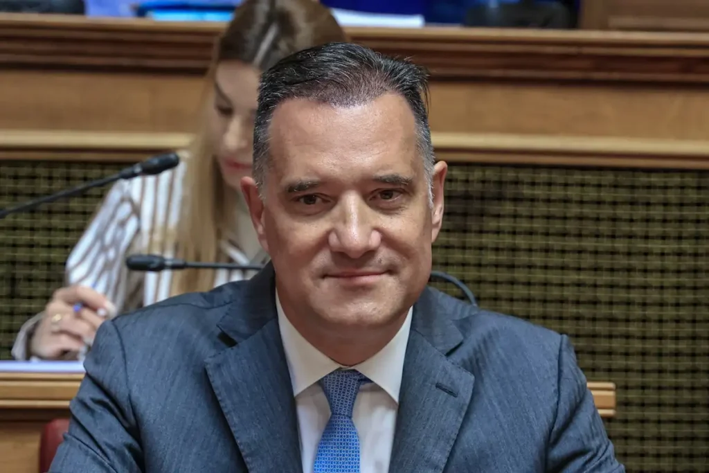 Γεωργιάδης: «Θα παρατείνεται πέραν των 8 μηνών η δωρεάν χορήγηση φαρμάκων για την παχυσαρκία»