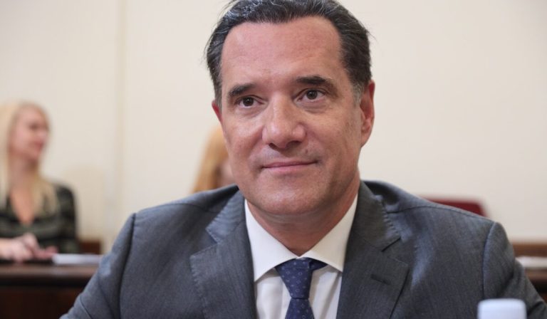 Άδωνις Γεωργιάδης: Έρχονται 4.000 νέες προσλήψεις νοσηλευτών
