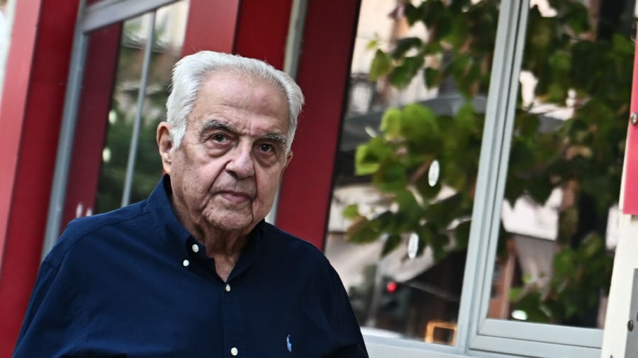 Αλέκος Φλαμπουράρης: Σήμερα η πολιτική κηδεία του