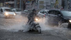 Σφοδρό κύμα κακοκαιρίας έρχεται τις επόμενες ώρες – Πότε θα βρέξει στην Αττική