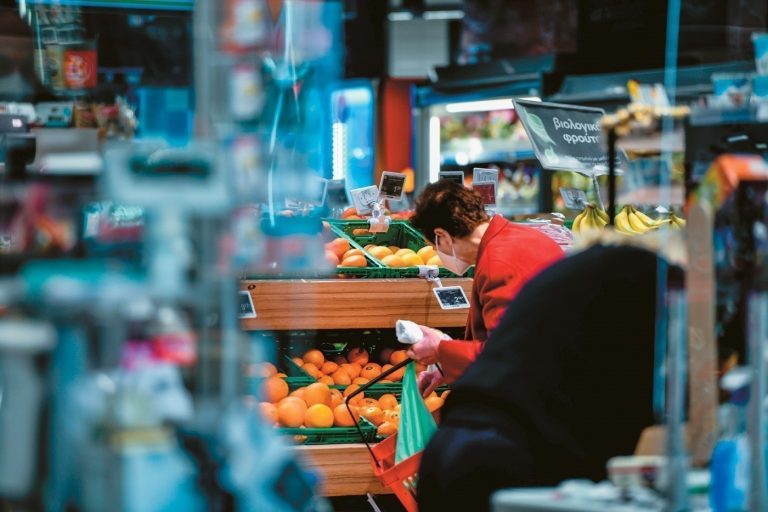 Πληθωρισμός στο 2% τον Οκτώβριο – Αυξήσεις σε καφέ, σοκολάτα και κρέας