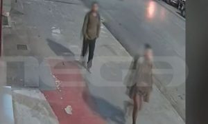 Ντοκουμέντο-σοκ: Καρέ καρέ η επίθεση του “δράκου” του Αλίμου σε ανυποψίαστη γυναίκα