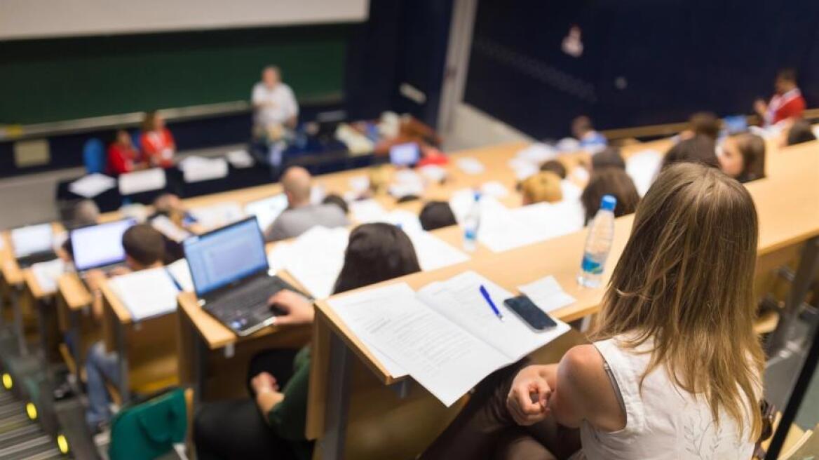 Ανοίγει η πλατφόρμα για τις μετεγγραφές φοιτητών – Ποιοι έχουν δικαίωμα αίτησης