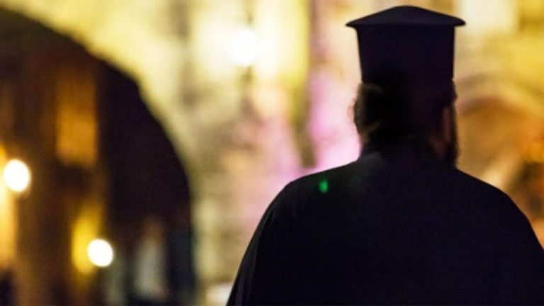 Ζάκυνθος: Συνελήφθη ιερέας μετά από καταγγελία για πυροβολισμούς σε πανηγύρι