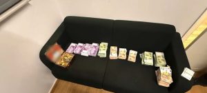 Προφυλακίστηκαν ο «αρχηγός» και ο «υπαρχηγός» στο κύκλωμα με μαϊμού επενδύσεις
