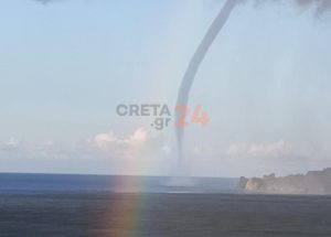 Κρήτη: Το βίντεο που έγινε viral – Ο υδροστρόβιλος που «συναντά» το ουράνιο τόξο