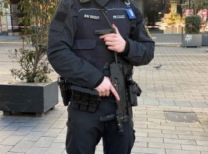 Γερμανία: Εντοπίστηκαν οι αποστολείς των απειλητικών μηνυμάτων για βόμβες