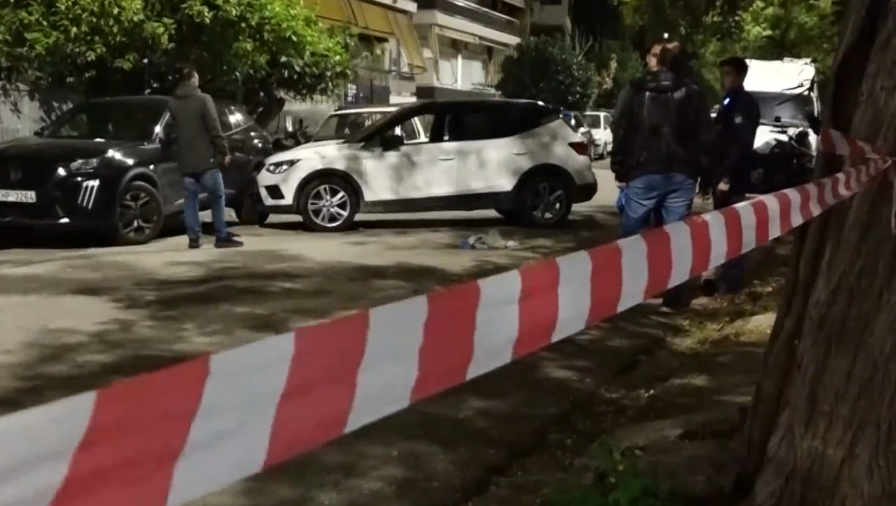 Βίντεο-σοκ από τον Νέο Κόσμο: Καρέ καρέ η στιγμή που ο 29χρονος χτυπά μέχρι θανάτου τον οδηγό