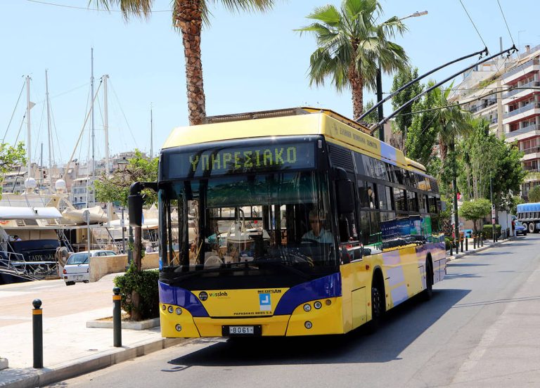 Από μέρα σε μέρα 300 νέες θέσεις για μόνιμους οδηγούς