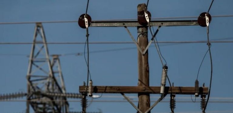 Χωρίς ρεύμα η μισή Λάρισα: Δεκάδες εγκλωβίστηκαν σε ασανσέρ – Τι συνέβη