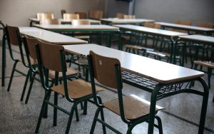 Αχαΐα: Κατέρρευσε 13χρονος σε σχολείο