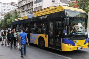 Φωτιά σε τρόλεϊ στη Βασιλίσσης Σοφίας
