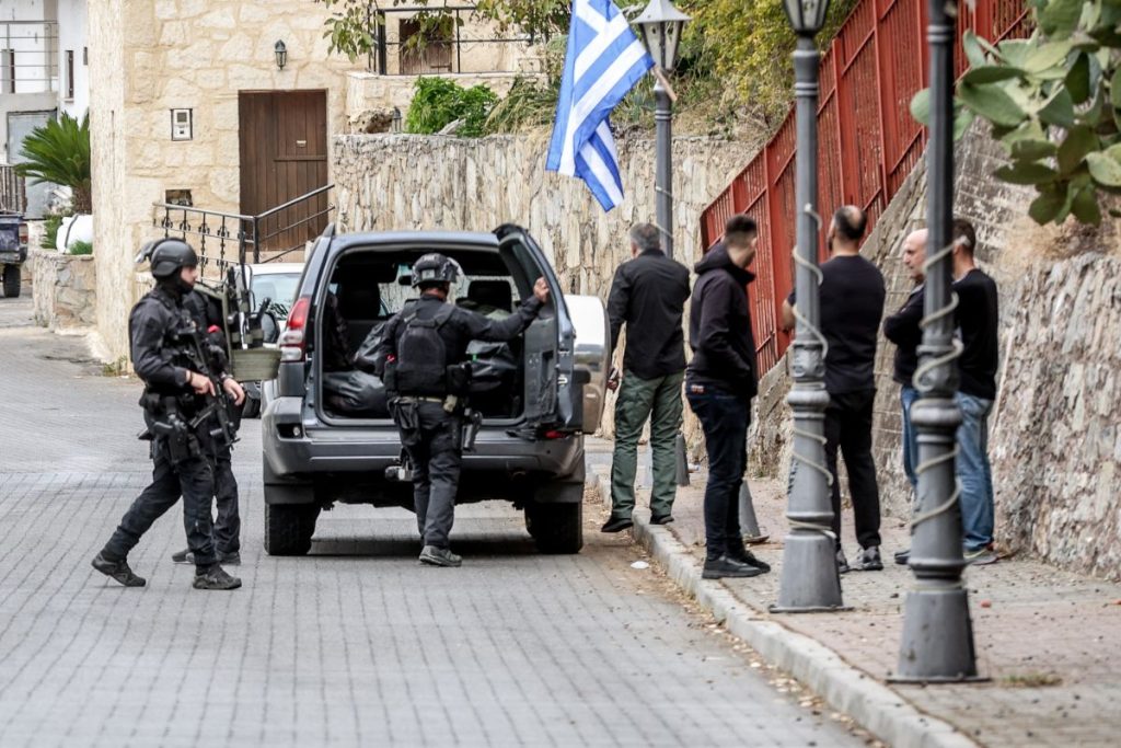 Βορίζια: Παραδόθηκαν τα τρία αδέλφια