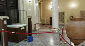 Πάτρα: Διαρροή νερού στα δικαστήρια μετά τη νεροποντή