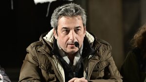 Τέμπη: Σφοδρές καταγγελίες Ασλανίδη για τις εκταφές – «Θέλουμε να μάθουμε από τι κάηκαν τα παιδιά»