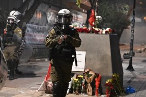 Αίαντες, μπλόκα και …προληπτικές προσαγωγές για τον Γρηγορόπουλο