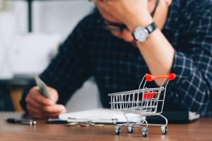 Το κόστος ζωής αλλάζει τον οικογενειακό προϋπολογισμό