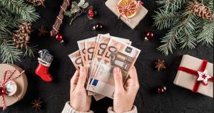 ΔΥΠΑ: Πότε καταβάλλεται το Δώρο Χριστουγέννων