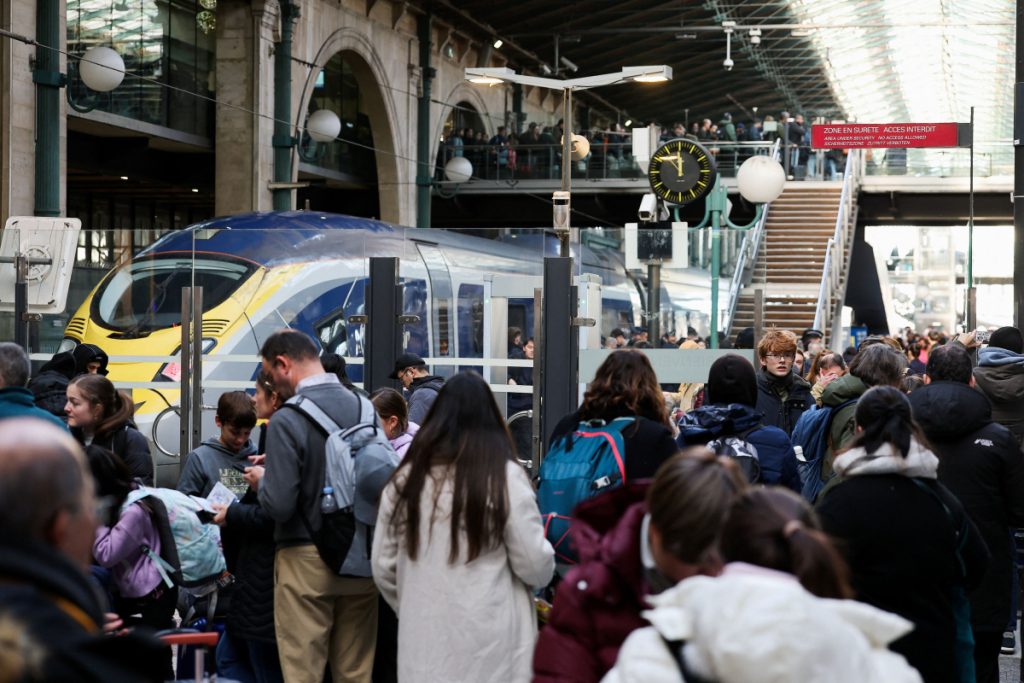 Eurostar: Αναστέλλονται όλα τα δρομολόγια από και προς το Λονδίνο