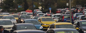 Μοτοπορεία ταξί «παραλύει» το κέντρο – Ασφυκτική η κυκλοφορία(VID)