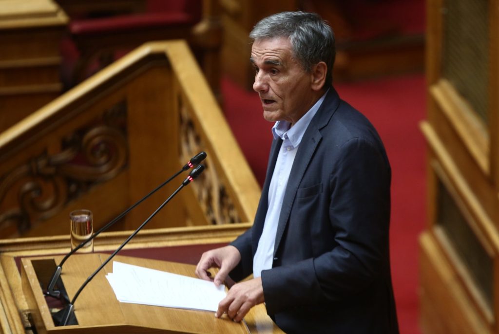 Τσακαλώτος: Όχι επιστροφή στο προ κρίσης μοντέλο