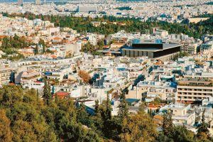 Ακίνητα: Πού «φρενάρουν» οι αυξήσεις και πού επιμένουν