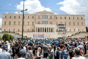 Απεργία σήμερα: Ποιοι κατεβαίνουν στους δρόμους – Αλλαγές στα ΜΜΜ