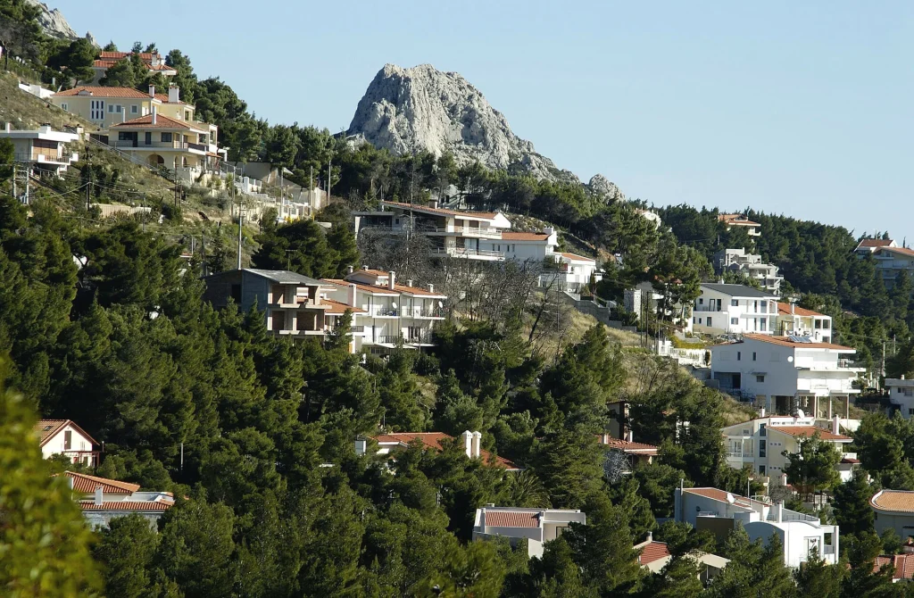 Αυθαίρετα: Τι αλλάζει με τον νέο κώδικα πολεοδομίας
