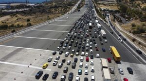 Σε εξέλιξη η έξοδος των εκδρομέων: Σε ποια σημεία απαιτείται υπομονή