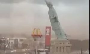 Viral: Καταιγίδα «γκρέμισε» το Άγαλμα της Ελευθερίας στη Βραζιλία – Δείτε βίντεο