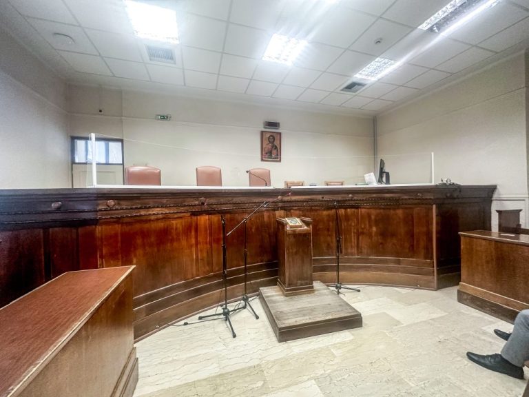 Γραπτός ΕΣΔΙ: Ξεκινούν σήμερα (28/1) οι αιτήσεις – Δείτε πότε λήγουν