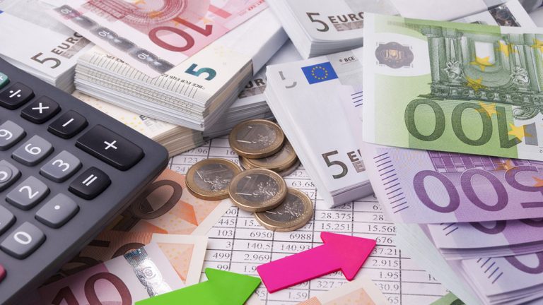 Οι χαμηλές εισφορές «χτίζουν» χαμηλές συντάξεις για τους μη μισθωτούς
