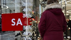 Πότε αρχίζουν οι χειμερινές εκπτώσεις του 2026