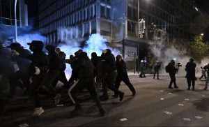 Γρηγορόπουλος: Ποινική δίωξη για πλημμελήματα στους 15 συλληφθέντες της πορείας