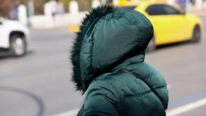 Χειμωνιάτικο σκηνικό από σήμερα: Κρύο και δυνατοί άνεμοι σε πολλές περιοχές